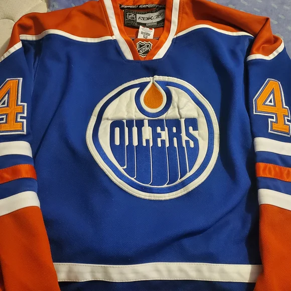 Jordan Eberle Oilers Reebok Jersey.... - Picture 2 of 4